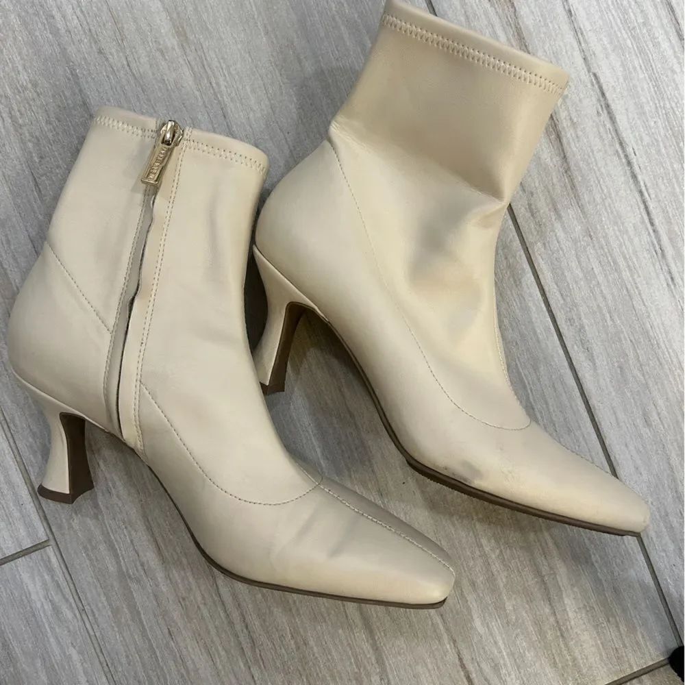 Cream Boots - Picture 2 of 4